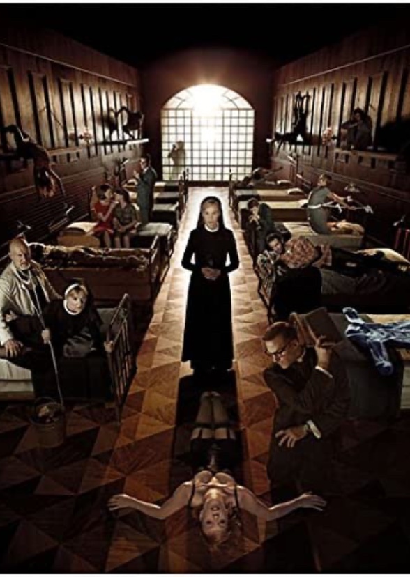 American Horror Story: Asylum (1992-1993)