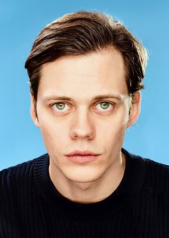 Bill Skarsgård Recast