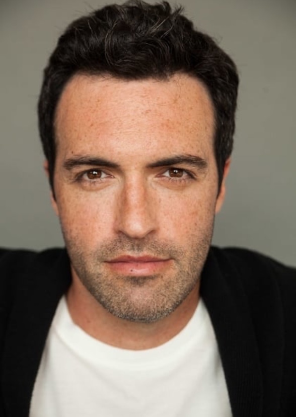 Characters ideas for Reid Scott to play 