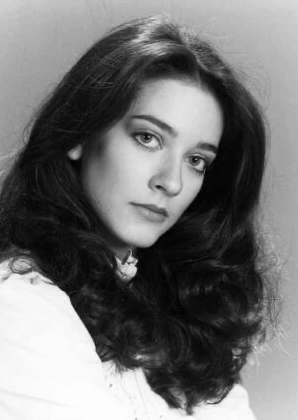 Characters Lisa Peluso should have played in the '80s