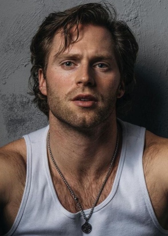 Characters that Calahan Skogman should play