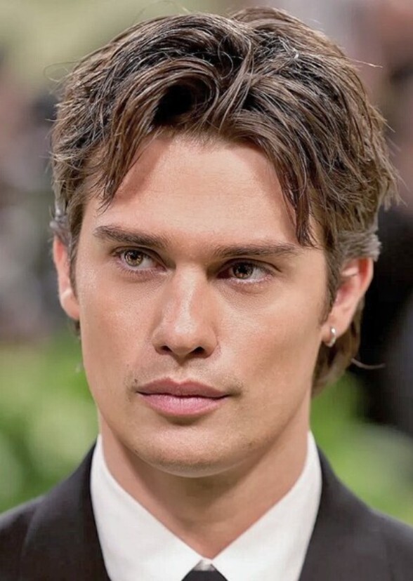 Characters that Nicholas Galitzine should play