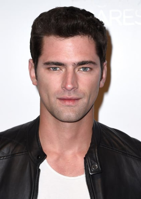 Characters that Sean O'Pry should play 