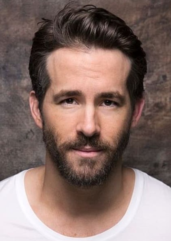 characters who Ryan Reynolds should play 