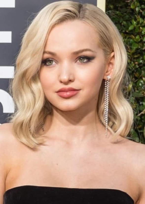 Dove Cameron look alikes