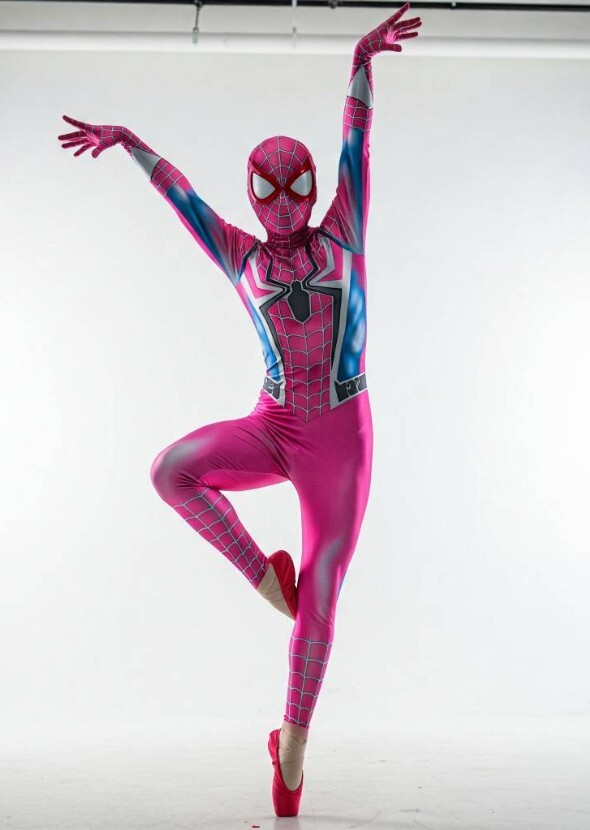 Emma Stone as spider Gwen Mary May