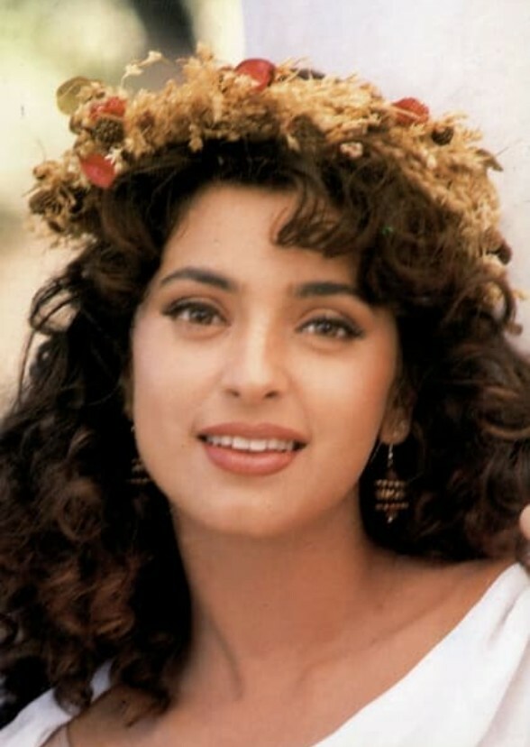 Enchanting Radiance: The Juhi Chronicles