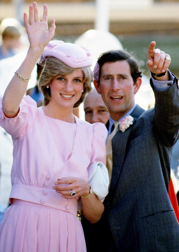 Feud: Buckingham Palace