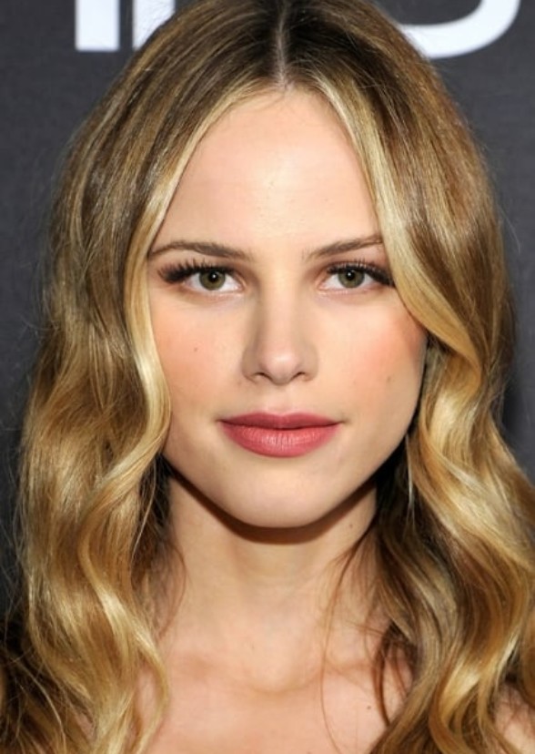Halston Sage