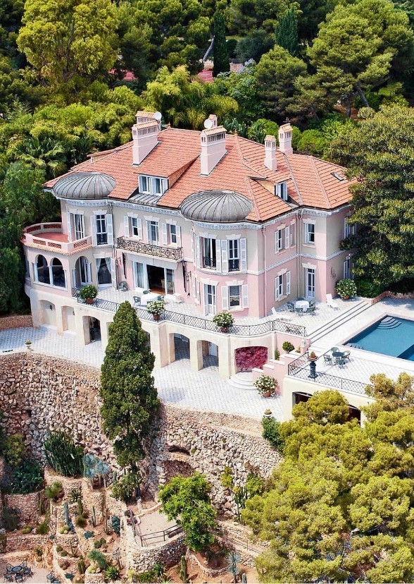 House Of Bloo