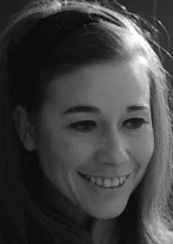 Janet Banzet: The Unconventional Star