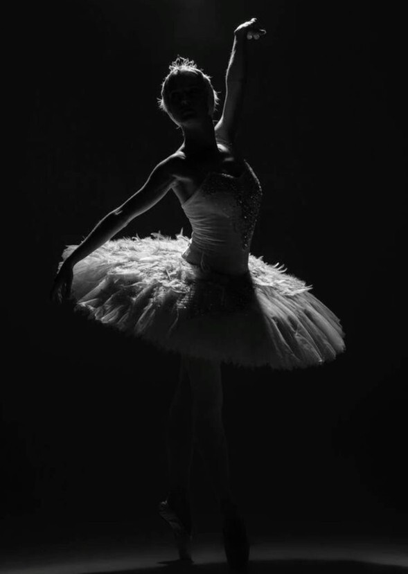 Jessica Perez, The ballerina vampire