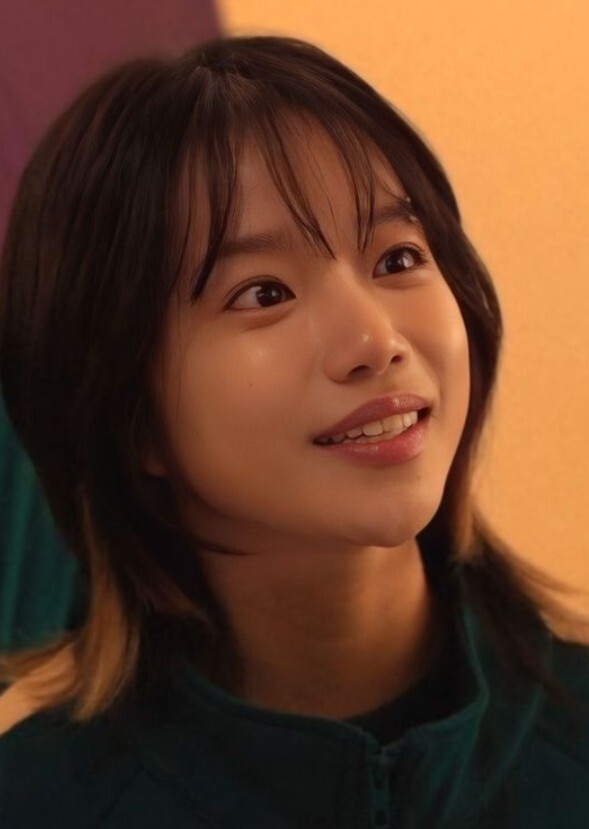 Kim jun-hee's friends and enemies