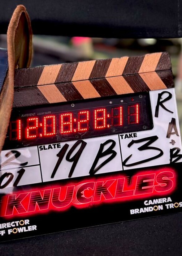 Knuckles 
