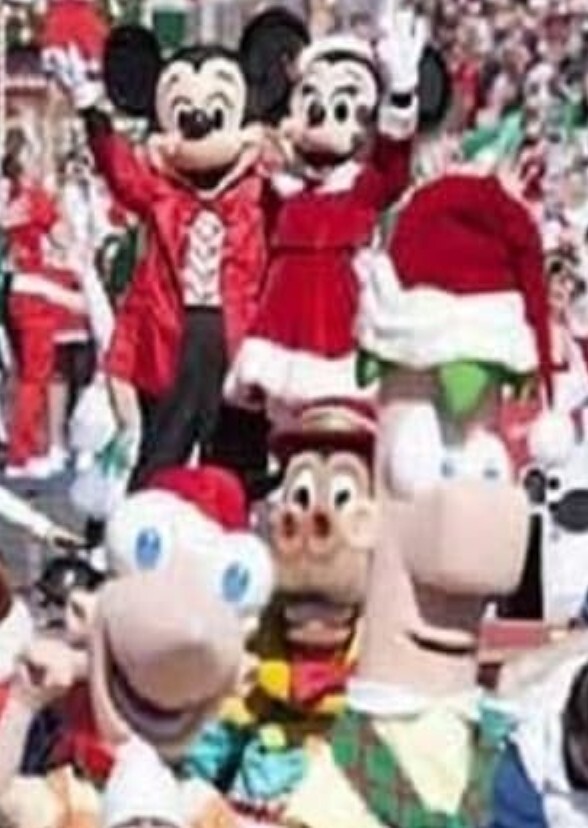 Mickey's thrice upon a Christmas 