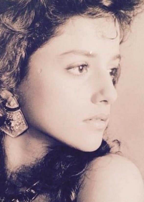 Radiance Unveiled: The Anjali Jathar Chronicle
