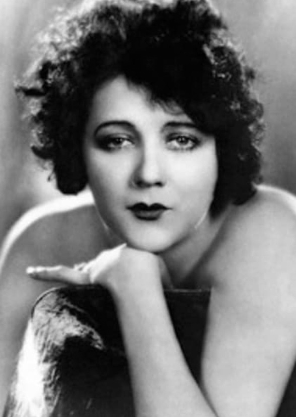 Seduction in Shadows: The Barbara La Marr Story