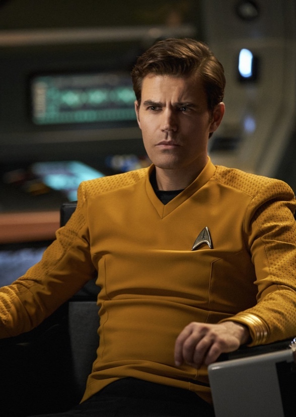 Star Trek except they’re all cute CW actors
