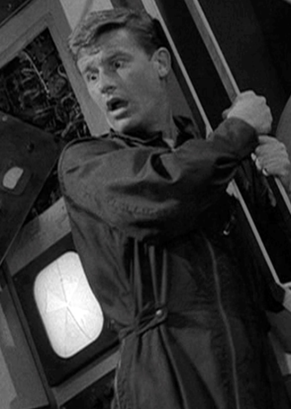 The Twilight Zone (1990s)/1x25 People Are Alike All Over