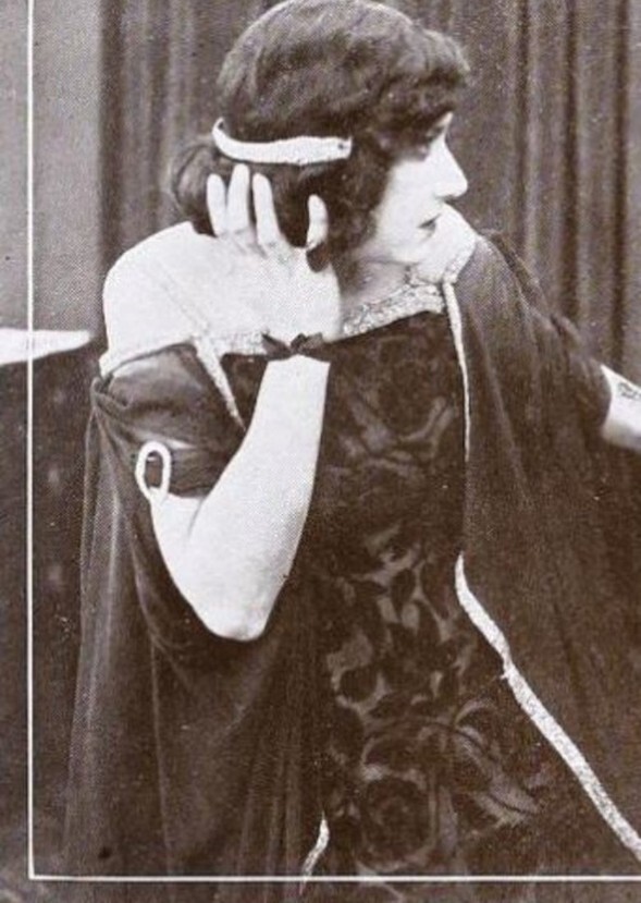  Antoinette's Trick