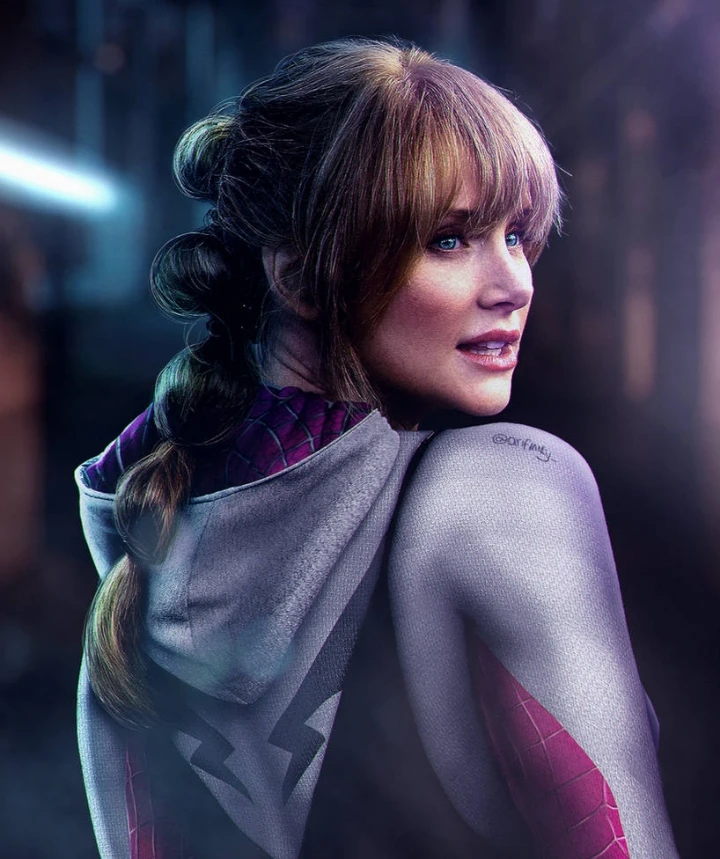 Bryce Dallas Howard as ghost spider Kade live in the MCU