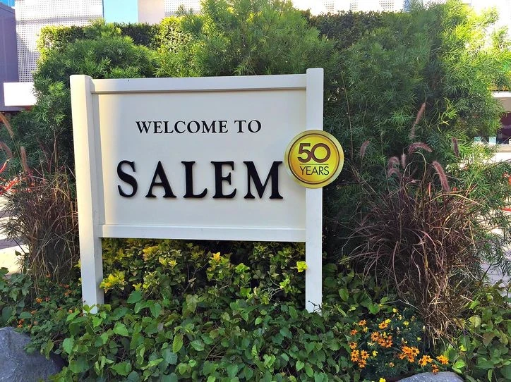 Days of Our Lives: Salem University