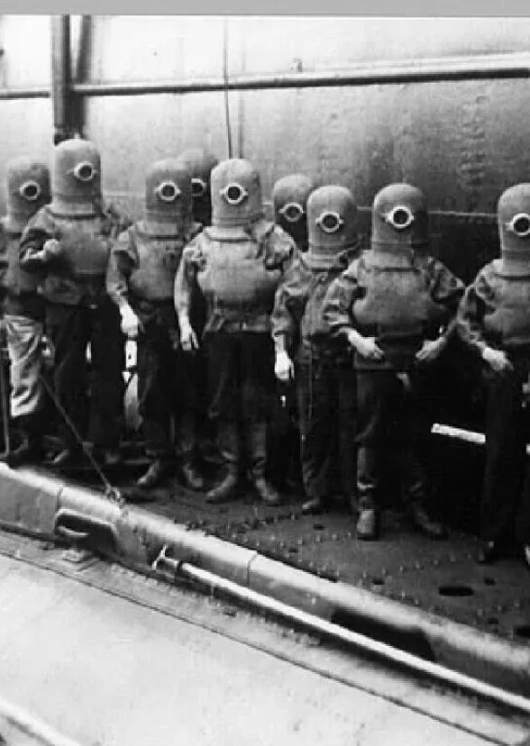 walt disney presnets MINIONS