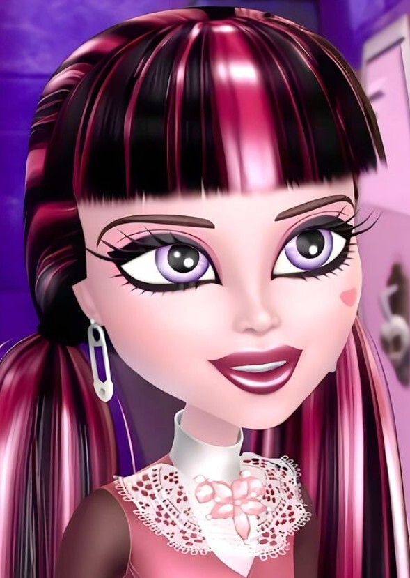 What Actresses Could've Played draculaura in Various Decades?