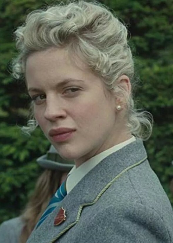 Which Actress Should've Played Harriet Bentley in Various Decades?