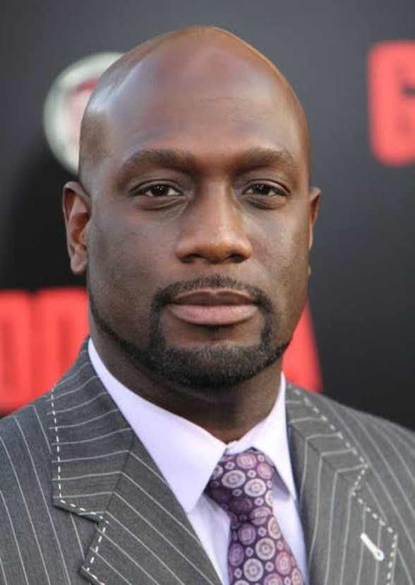 Which Characters Richard T Jones Should Play?