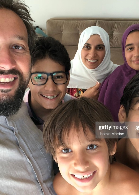 Yes We Khan!