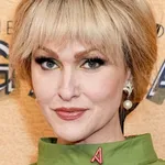 Jenn Lyon