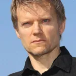 Marc Warren