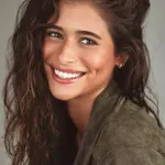 Isadora Cruz