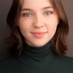 Alexa Swinton