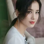 Eva Huang Shengyi