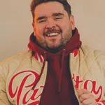 Adam Rowe