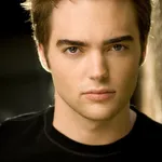 Drew Tyler Bell