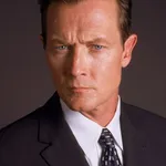 Robert Patrick