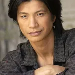 Dustin Nguyễn