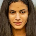 Letícia Salles