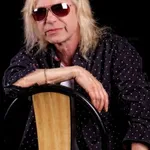 Bob Catley