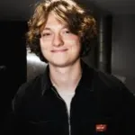 Seb Lowe