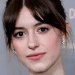 Daisy Edgar Jones (Other profile)