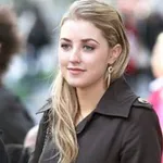 Lola Rhodes