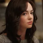 Julia Clarke (Bombshell)