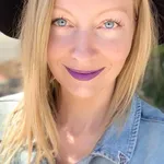 Axelle Carolyn