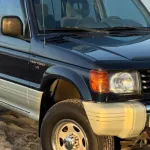 1995 Mitsubishi Montero LS