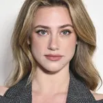 Lili Reinhart
