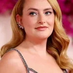 Amelia Dimoldenberg